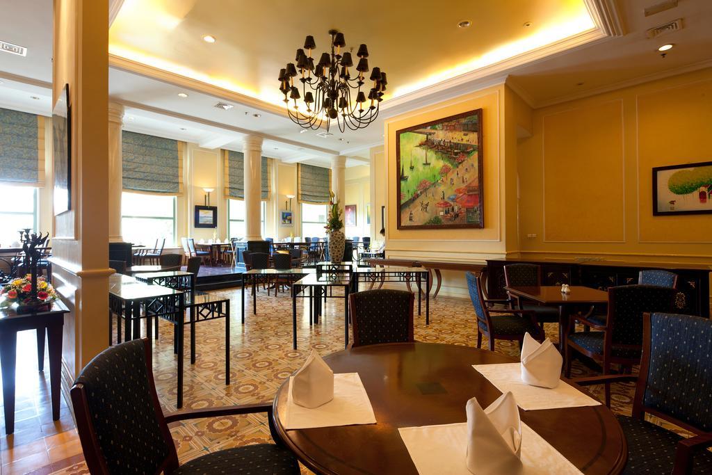 Avani Hai Phong Harbour View Hotel Kültér fotó